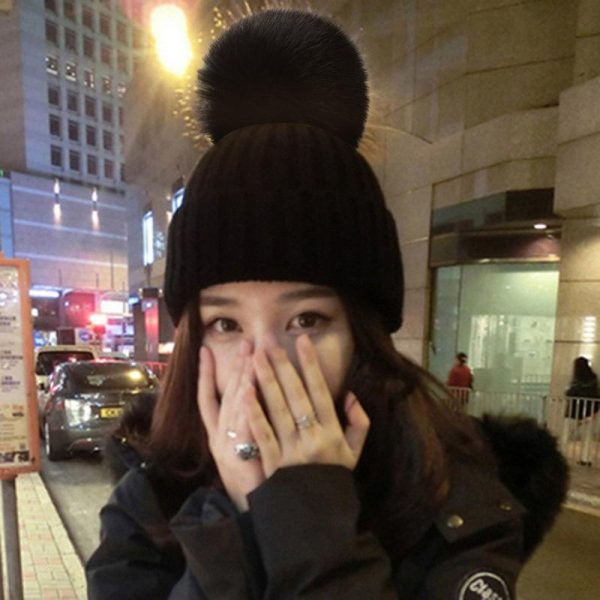 Winter Knit Beanie Hat Detachable Warm Fur Pom Pom - Modakawa Modakawa